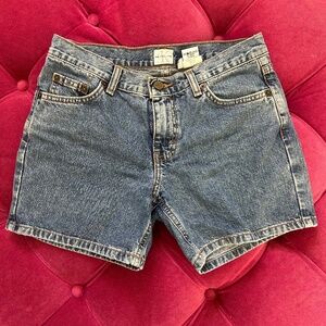 Vintage Calvin Klein 5-Pocket Denim Shorts – Size 3